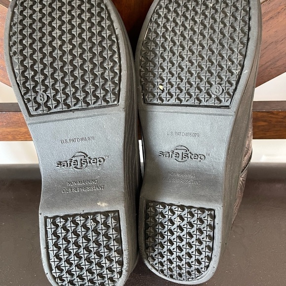 SafeTstep  comfort mules size 8 - Picture 7 of 16